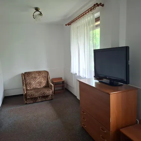 Osrodek Edukacji Lesnej Lesnik W Zakopanem אתר נופש זקופאנה